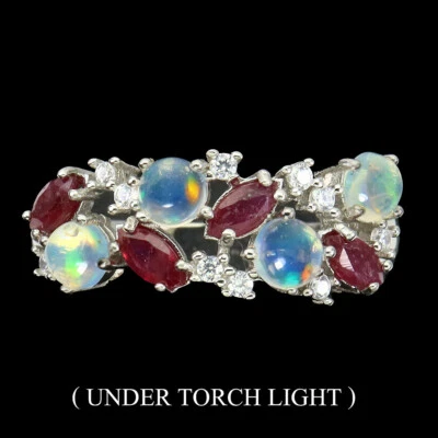 925 Argento Sterling Rotondo Opale di Fuoco 4mm Rubino Finto Cz Misura Anello 9 - Immagine 1 di 4