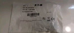 EATON M22-DLH-B ILL BLUE PUSHBUTTON SWITCH - Picture 1 of 3