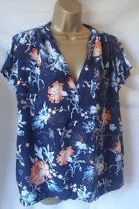 L.O.G.G. H & M cap sleeve v neck navy blue coloured flower top size 14 / 16 - Picture 1 of 12