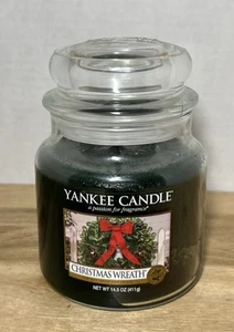 Yankee Candle Christmas Wreath Large Jar Candle 14.5 oz. Retired Scent New - Picture 1 of 4