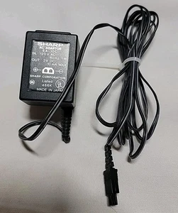 Adaptador de CA Sharp EA-10C 3V CC 10mA - Imagen 1 de 2