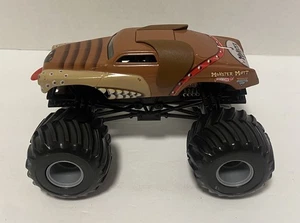 Hot Wheels Monster Jam Monster Mutt Truck 1:24  - Picture 1 of 8