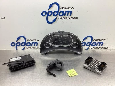 Centralina motore Opel Corsa C X01 24445098 P20278828 - Immagine 1 di 4