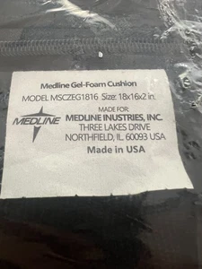 Cojín de espuma de gel Medline para transporte de sillas de ruedas 18x16x2 cubierta lavable NUEVO - Imagen 1 de 2