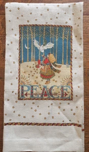 Mary Engelbreit PEACE Leinen Geschirrtuch Neu ohne Etikett Taube Mond Stern Landhaus Kern Bauernhaus - Bild 1 von 5