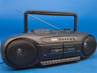 Stereo-Kassettenradio mit CD-Player High Speed Dubbing & Continuous Play HiFi - Bild 1 von 4
