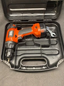 Black & Decker 9.6 Volt Cordless Drill Driver CD9602 Battery & Case Type 3 - Picture 1 of 12