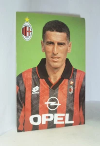 CARTOLINA UFFICIALE - A.C. MILAN (1995/96) MAURO TASSOTTI (9,5x14,5 cm) POSTCARD - Foto 1 di 2