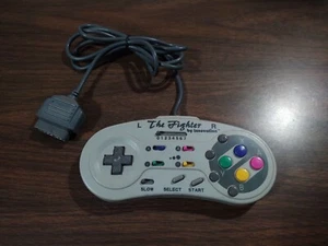 SNES The Fighter von Innovation Street Fighter II Controller - Bild 1 von 1