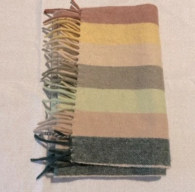 Bufanda 100 % cachemir multicolor a rayas con flecos para hombre o mujer Foto 1 de 4