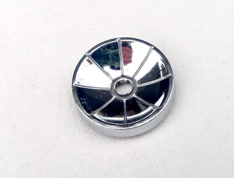 Buick LeSabre Electra Invicta 1960 NOS GM AM AM/FM radio tono interior perilla 60 Foto 1 de 3