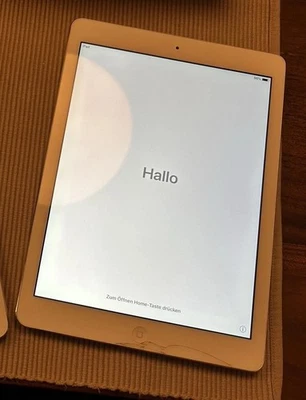 Apple iPad Air 1. Gen. 16GB, WLAN, 24,64 cm, (9,7 Zoll) - Silber - Bild 1 von 4