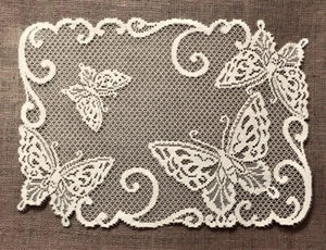 Lace Place Mat 14" x 20" Ecru Butterflies Accent Diningroom Den Livingroom - Picture 1 of 3