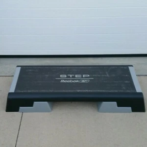 Reebok Aerobics Step Cardio Workout Stepper w/Adjustable Risers 6" 8" 10" height - Picture 1 of 12