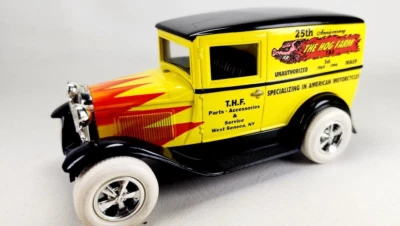 Banco de monedas SpecCast Diecast Hog Farm 1994 modelo A 4279 edición limitada 6" con llave Foto 1 de 4