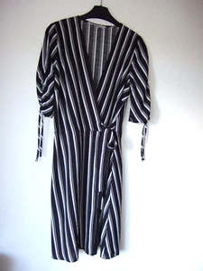 Red Herring Wrap Dress Size 10 Black Striped Short Sleeve - Picture 1 of 5