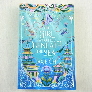 The Girl Who Fell Beneath the Sea by Axie Oh paperback Book 9781529391701 - Picture 1 of 17