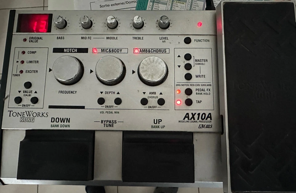 KORG AX10A Electric Acoustic Guitar Multi Effect Pedal Fonctionne Rare Toneworks - Photo 1/4