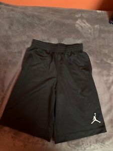Air Jordan Boy/Youth L Black Mesh Athletic Basketball Shorts Logo with pockets