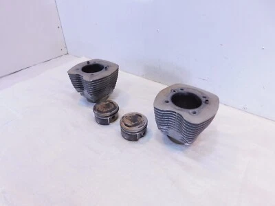 Jarra y pistones de cilindro delantero/trasero Harley Davidson Twin Cam Touring Dyna Softail Foto 1 de 4