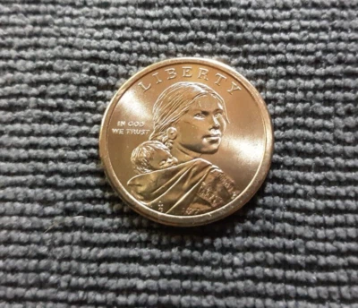 2021-P Native American Gold Dollar in Protective Plastic Capsule $1 BU - Image 1 of 2