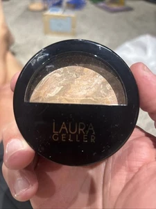 (F) Base iluminadora Laura Geller Baked Balance-N-Glow Light 0,28 oz - Imagen 1 de 2