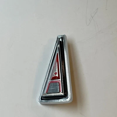 AMC Rambler Hood Emblem 1966-68 Foto 1 de 3