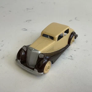 Crescent Toys, Jaguar Saloon, Vintage & Great Condition, Unboxed, British - Picture 1 of 9