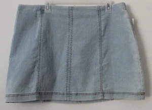 No Boundaries Juniors Seamed A-Line Mini Demin Skirt Light Wash XL NWT - Picture 1 of 4