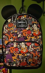 NWT 2022 Disney Parks Loungefly Mickey & Friends Halloween Mini Backpack - Foto 1 di 6