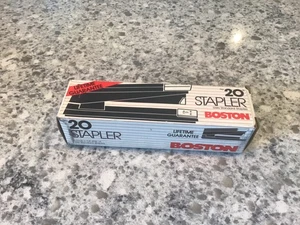 NEW IN BOX VINTAGE BOSTON #20 BUSINESS STAPLER EBONY Chrome Metal 73201 - Picture 1 of 5