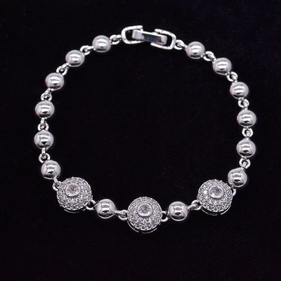 Brazalete redondo topacio transparente relleno de oro blanco de 18 quilates para mujer de moda Foto 1 de 2