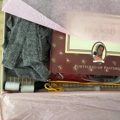 American Girl Vintage Addy’s Hook Rug Portfolio Pastime Craft KIT - Image 1 of 4