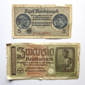 2 Vintage Banknotes Germany Funf Zwanzig Reichsmark c.1940 WW2 Second World War - Picture 1 of 5