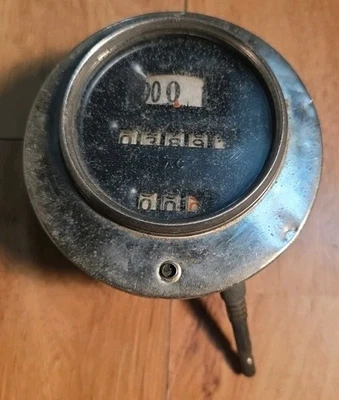 Vintage 1929 1930 1931 Buick Cadillac LaSalle AC Speedometer for Parts / Repair - Image 1 of 4
