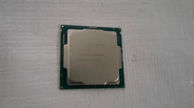 CPU de servidor Intel SR3WQ Xeon serie E-2124 cuatro núcleos 3,30 GHz 8,00 GT/s DMI3 8 MB Foto 1 de 3