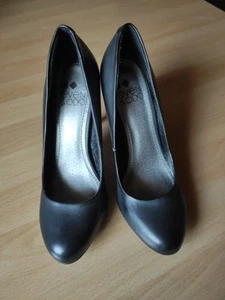 Stiletto Gr. 37, Pumps, schwarz , 10,5 cm Absatz, 1x getragen - Bild 1 von 5