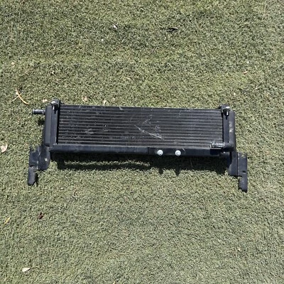 Ford Mustang Shelby GT500 2007-2009 5,4 L intercambiador de calor con soportes - OEM Foto 1 de 4