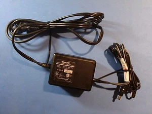 Genuine Sharp ADP-0037 AC Adapter 13.5V DC 1.0A - Picture 1 of 2