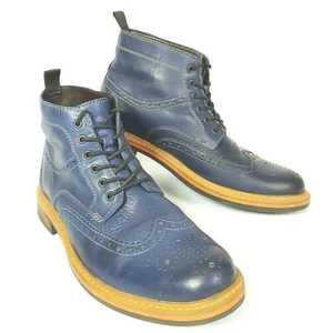 Clarks England Men's Blue Wingtip Leather Ankle Lace Up Boots Size 8.5 - Picture 1 of 9