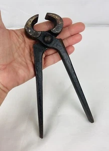 Vintage Clobbers Pliers Pincers Carpenters Nail Nippers Tool 8” Made In Italy - Picture 1 of 9