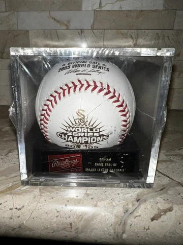2005 Rawlings Official WORLD SERIES Baseball Chicago White Sox SEALED Cover