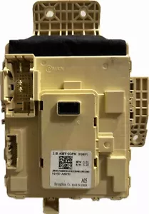 Fuse relay box Kia Optima Hybrid 2015-2020 - Picture 1 of 2