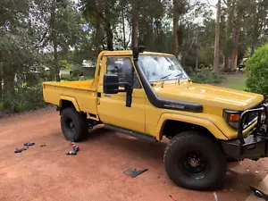 75 Series Ute Rear Flares Suits Toyota Landcruiser - Picture 1 of 10