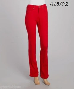 MIRACLEBODY $110 NEW Cherry Red Katie Lift Tuck Skinny Straight Jeans 2 L32 QCO - Picture 1 of 7