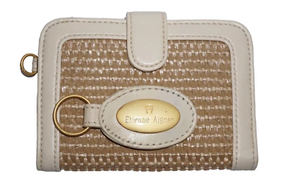 Cartera y llavero Etienne Aigner tejido paja tostado crema Foto 1 de 4