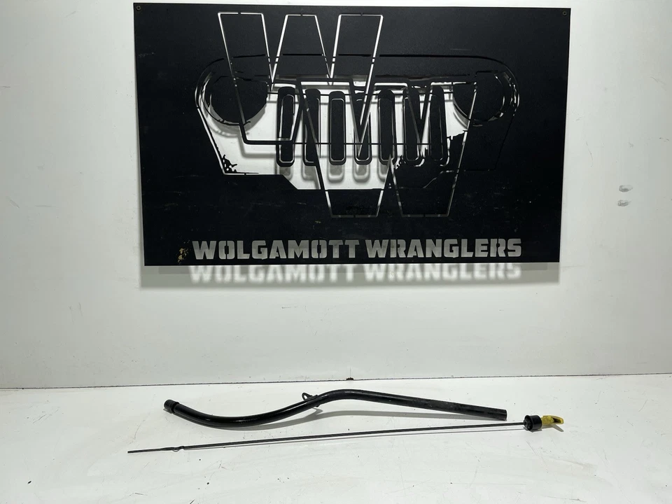 Tubo de llenado de aceite y varilla indicadora 32RH 4.0 transmisión automática 97-02 Jeep TJ Wrangler Foto 1 de 4