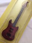 Electric Bass - Hachette Musical instrument - 5" Model - New in Blister Box