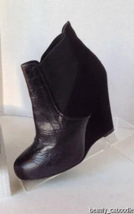 NEW CANDELA Leigh Croc-Embossed Leather & Suede Ankle Boots (Size 8) - Picture 1 of 11