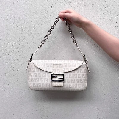 RARE☆☆☆Auth FENDI Zucchino Chain Shoulder Mamma Baguette White × Gray SHW - Image 1 of 4